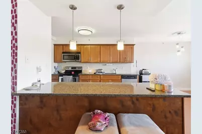 60 Parkway Dr, East Orange, NJ 07017 - Photo 17