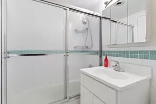 60 Parkway Dr, East Orange, NJ 07017 - Photo 5