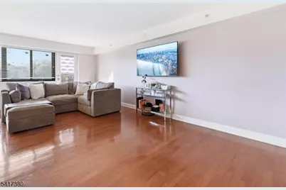 60 Parkway Dr, East Orange, NJ 07017 - Photo 21