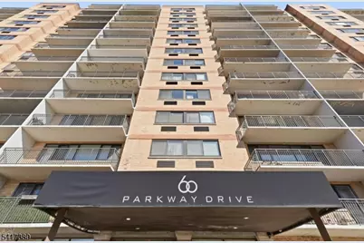 60 Parkway Dr, East Orange, NJ 07017 - Photo 25