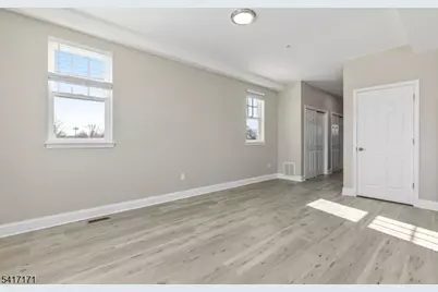 156 N Auten Ave, Somerville, NJ 08876 - Photo 29