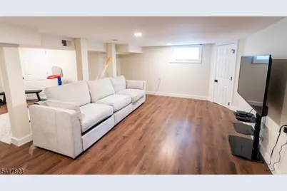 246 Stirling Ave, City Of Orange Twp., NJ 07050 - Photo 29