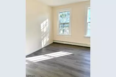 37 Field Pl #3R, Newark, NJ 07112 - Photo 7