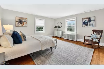 170 Christopher St, Montclair, NJ 07042 - Photo 25