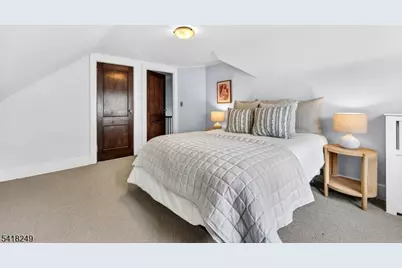 170 Christopher St, Montclair, NJ 07042 - Photo 29