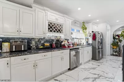 60 Stewart Ave, Kearny, NJ 07032 - Photo 19