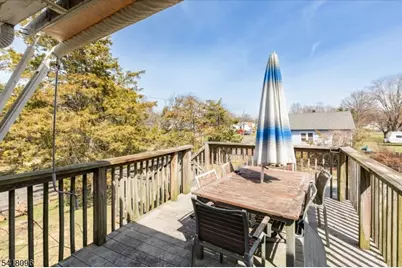 65 12th St, Franklin Township, NJ 08873 - Photo 27