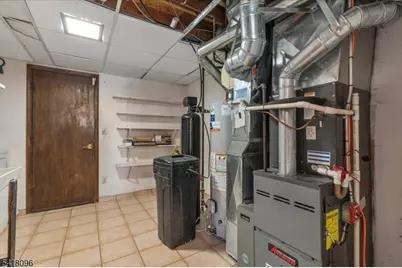 65 12th St, Franklin Township, NJ 08873 - Photo 25