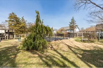 65 12th St, Franklin Township, NJ 08873 - Photo 37