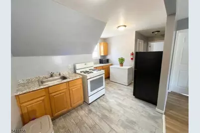 237-239 6th Ave, Newark, NJ 07107 - Photo 23