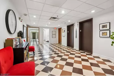 1 Euclid Ave #3B, Summit, NJ 07901 - Photo 31