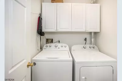 35 Cambridge Rd, Bedminster Township, NJ 07921 - Photo 13