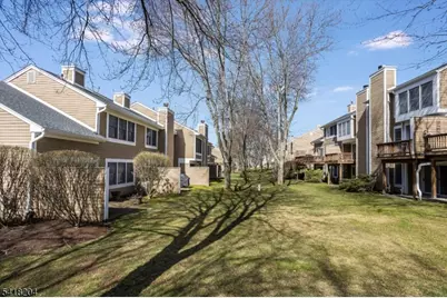 35 Cambridge Rd, Bedminster Township, NJ 07921 - Photo 27