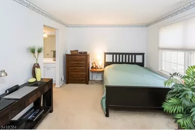 35 Cambridge Rd, Bedminster Township, NJ 07921 - Photo 15