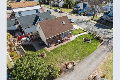 16 Essex St, Clifton, NJ 07014 - Photo 35