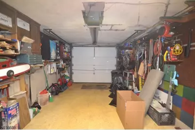 16 Essex St, Clifton, NJ 07014 - Photo 31