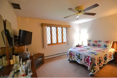 16 Essex St, Clifton, NJ 07014 - Photo 15