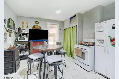 39 Rankin St, Elizabeth, NJ 07206 - Photo 9