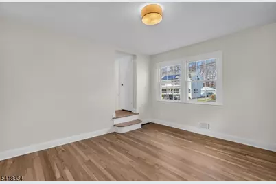 306 Bloomingdale Ave, Cranford Township, NJ 07016 - Photo 13
