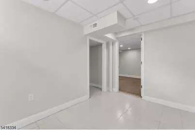 306 Bloomingdale Ave, Cranford Township, NJ 07016 - Photo 31