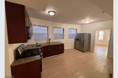 60 S 12th St #3, Newark, NJ 07107 - Photo 13