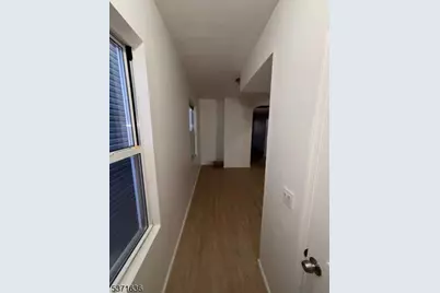 60 S 12th St #3, Newark, NJ 07107 - Photo 9