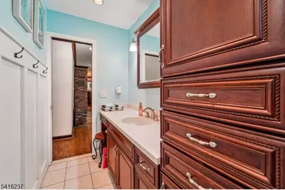 51 Catherine St, Bloomingdale, NJ 07403 - Photo 23