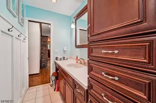 51 Catherine St, Bloomingdale, NJ 07403 - Photo 23