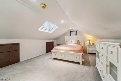 51 Catherine St, Bloomingdale, NJ 07403 - Photo 33