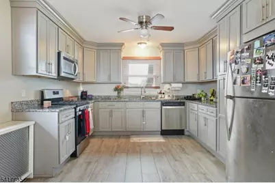 336 North Ave East, Cranford Township, NJ 07016 - Photo 9