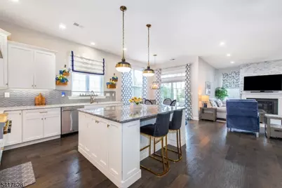 32 Gordon Way, Mount Olive, NJ 07836 - Photo 11