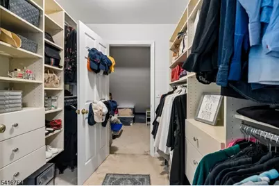 18 Fox Hollow Trl, Bernardsville, NJ 07924 - Photo 17