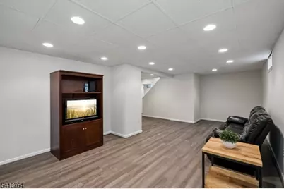 18 Fox Hollow Trl, Bernardsville, NJ 07924 - Photo 25