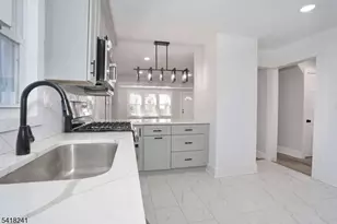 326 Ogden St, Orange, NJ 07050 - Photo 15