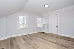 326 Ogden St, Orange, NJ 07050 - Photo 23