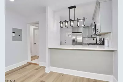 326 Ogden St, Orange, NJ 07050 - Photo 11