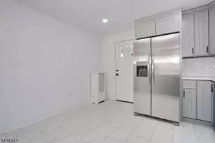 326 Ogden St, Orange, NJ 07050 - Photo 17