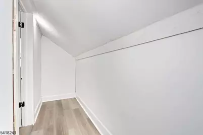 326 Ogden St, Orange, NJ 07050 - Photo 27