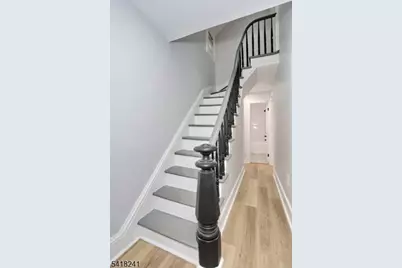 326 Ogden St, Orange, NJ 07050 - Photo 21