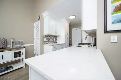 4 Wack Wack #4, Vernon, NJ 07462 - Photo 9