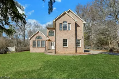 62 E Crescent Ave, Mahwah, NJ 07430 - Photo 1