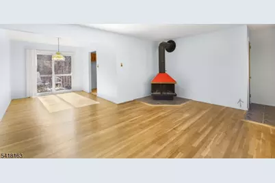 18 Kendall Dr, Ringwood, NJ 07456 - Photo 13