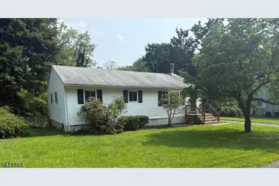 18 Kendall Dr, Ringwood, NJ 07456 - Photo 1