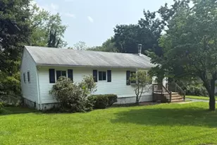 18 Kendall Dr, Ringwood, NJ 07456 - Photo 1