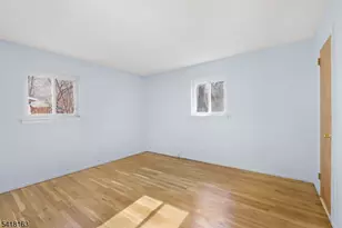 18 Kendall Dr, Ringwood, NJ 07456 - Photo 9