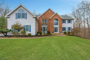 5 Adams Ct, Bridgewater Twp., NJ 08836 - Photo 1