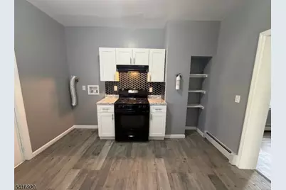 41 Montrose Terrace, Irvington, NJ 07111 - Photo 11