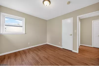 340 Old Post Rd, Edison, NJ 08817 - Photo 9