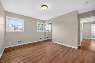 340 Old Post Rd, Edison, NJ 08817 - Photo 11