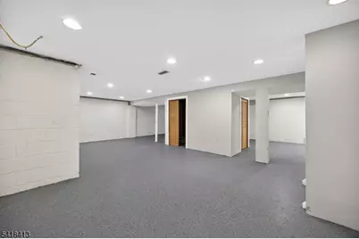 340 Old Post Rd, Edison, NJ 08817 - Photo 19